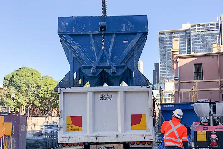 direct-to-truck bulkx sitting on the back of the truck shown from the back