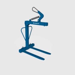 self levelling crane forks for lifting pallets and packs of bricks with a crane
